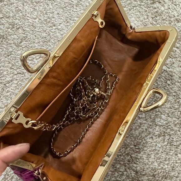 Unique Colorful Woven Cowhide Bowknot Shaped Kisslock Clutch/Wristlet/Crossbody - Picture 12 of 12